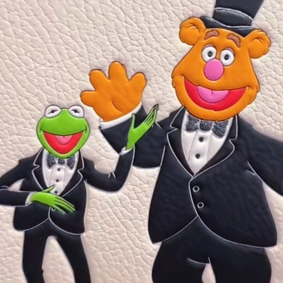 ♠️Kate Spade New York X Disney Muppets Ella Mini Tote Crossbody, Black Multi NWT - Picture 3 of 7